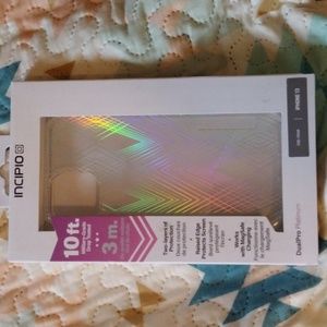 Incipio DualPro Platinum iphone 13 case